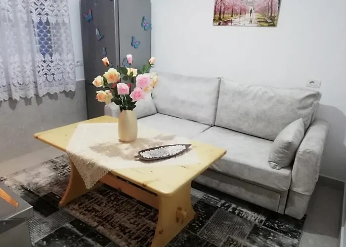Apartamento Romance Tirana