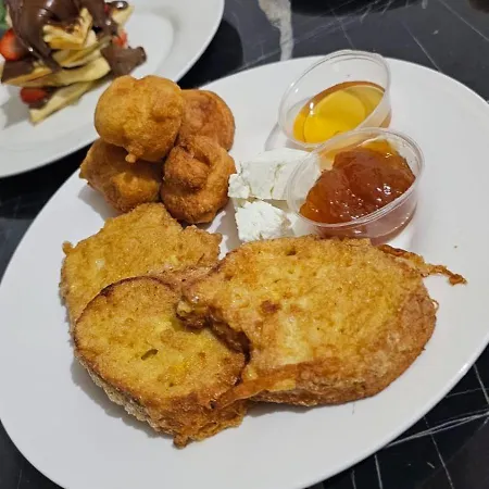 Apartment Romance Tirana